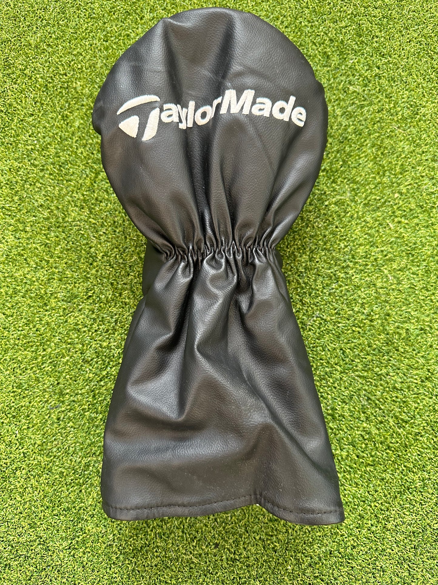 Taylormade M1 430 Driver 8.5 Degree Regular Flex Kuro Kage Shaft