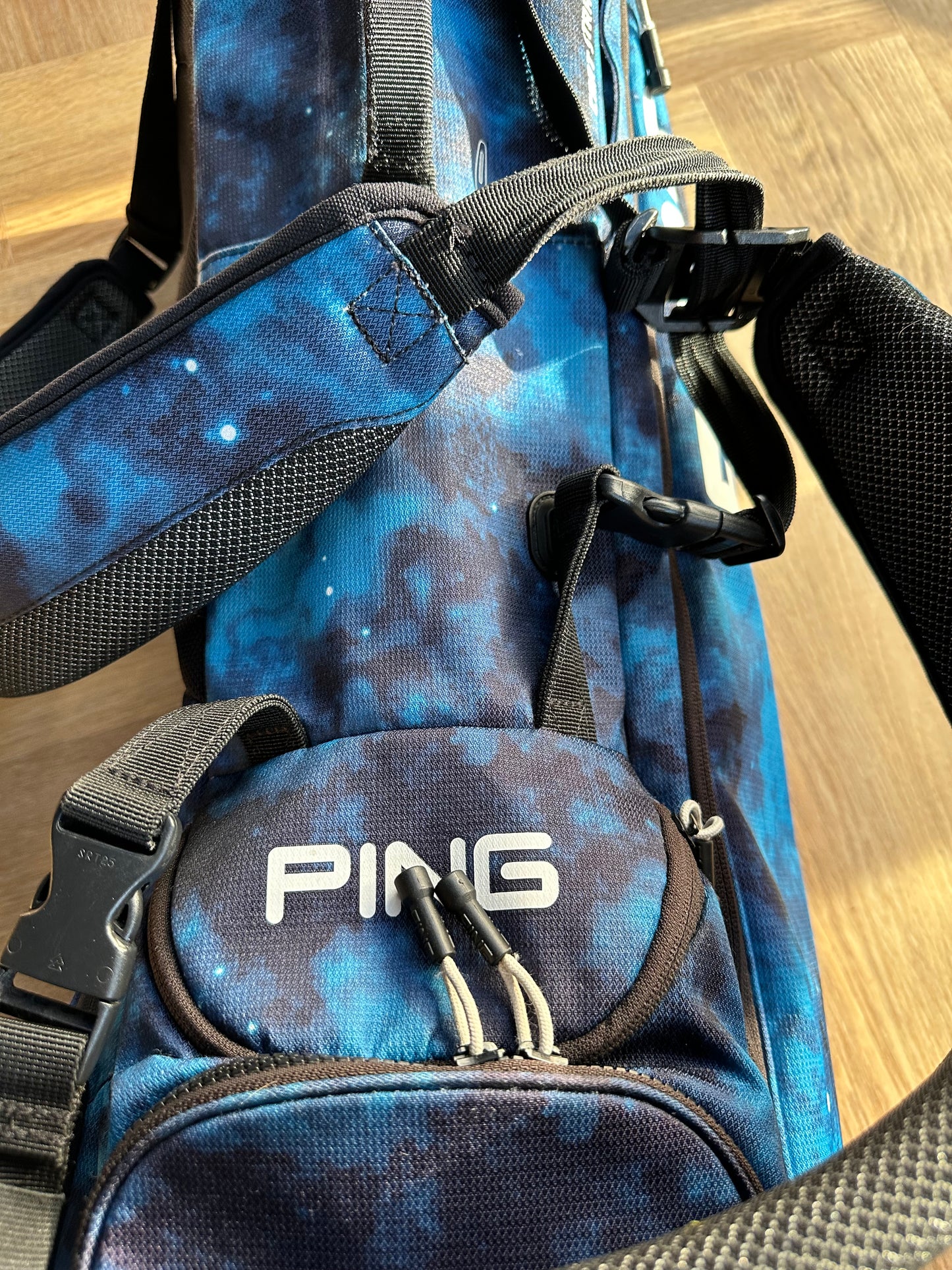 Ping Hoofer Lite Stand Bag Midnight Limited Edition