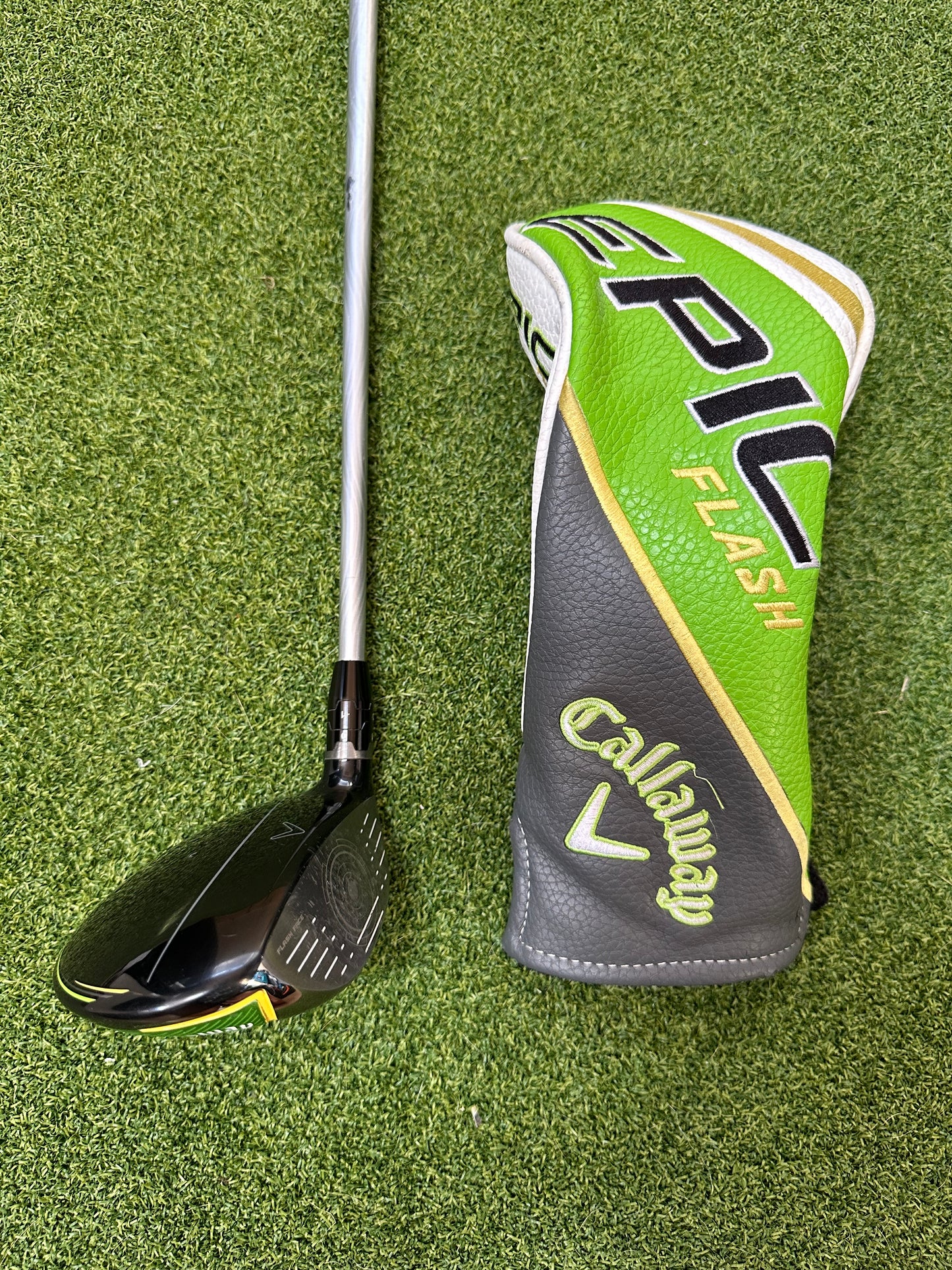 Callaway Epic Flash 7 Wood 21 Degree Senior Flex Evenflow Shaft