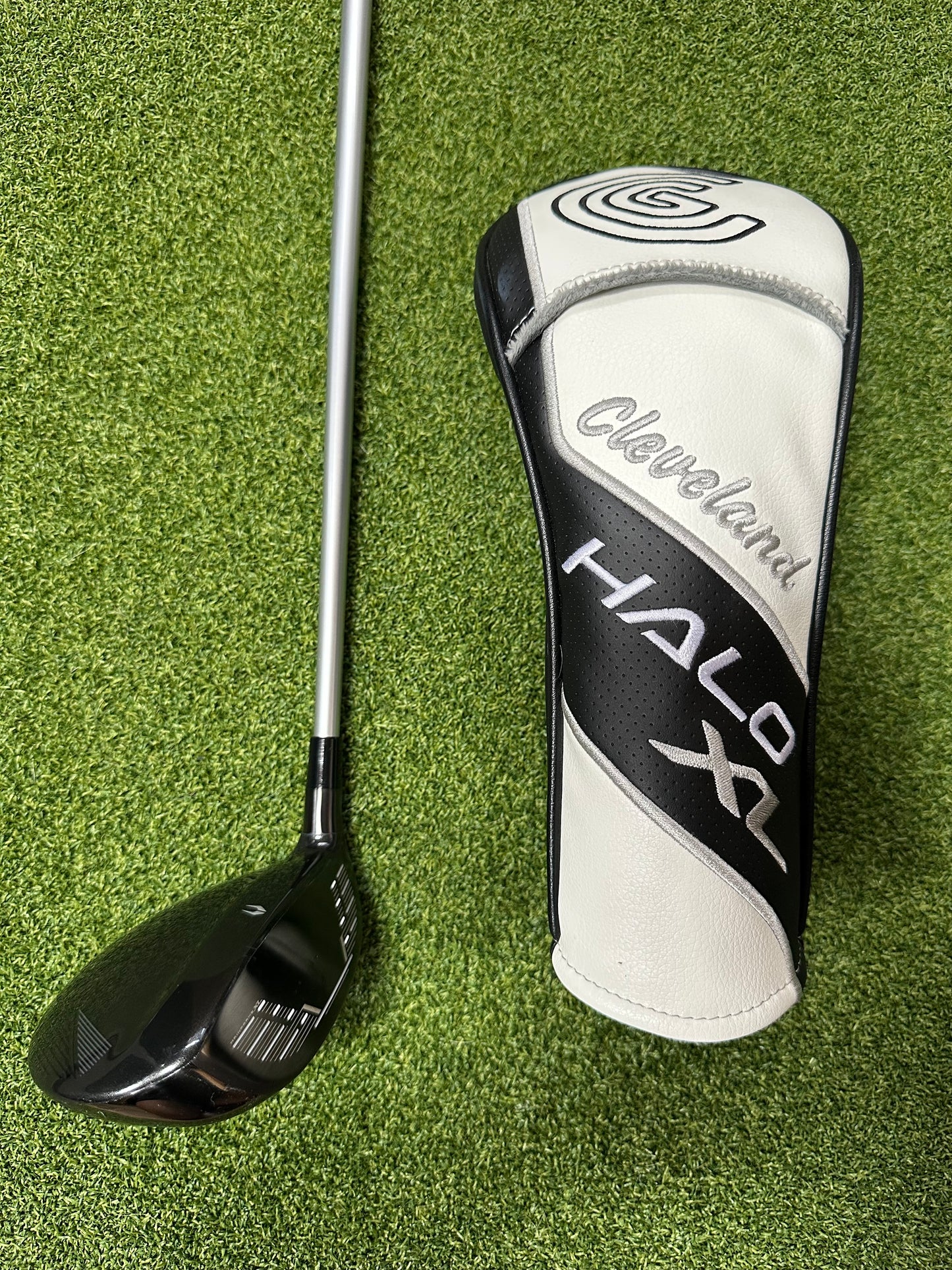Cleveland Halo XL Lite 7 HL Wood 22 Degree Senior Flex Aldila Shaft