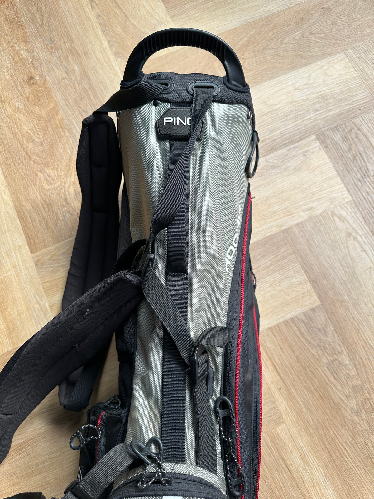 Ping Hoofer Stand Bag Black Grey
