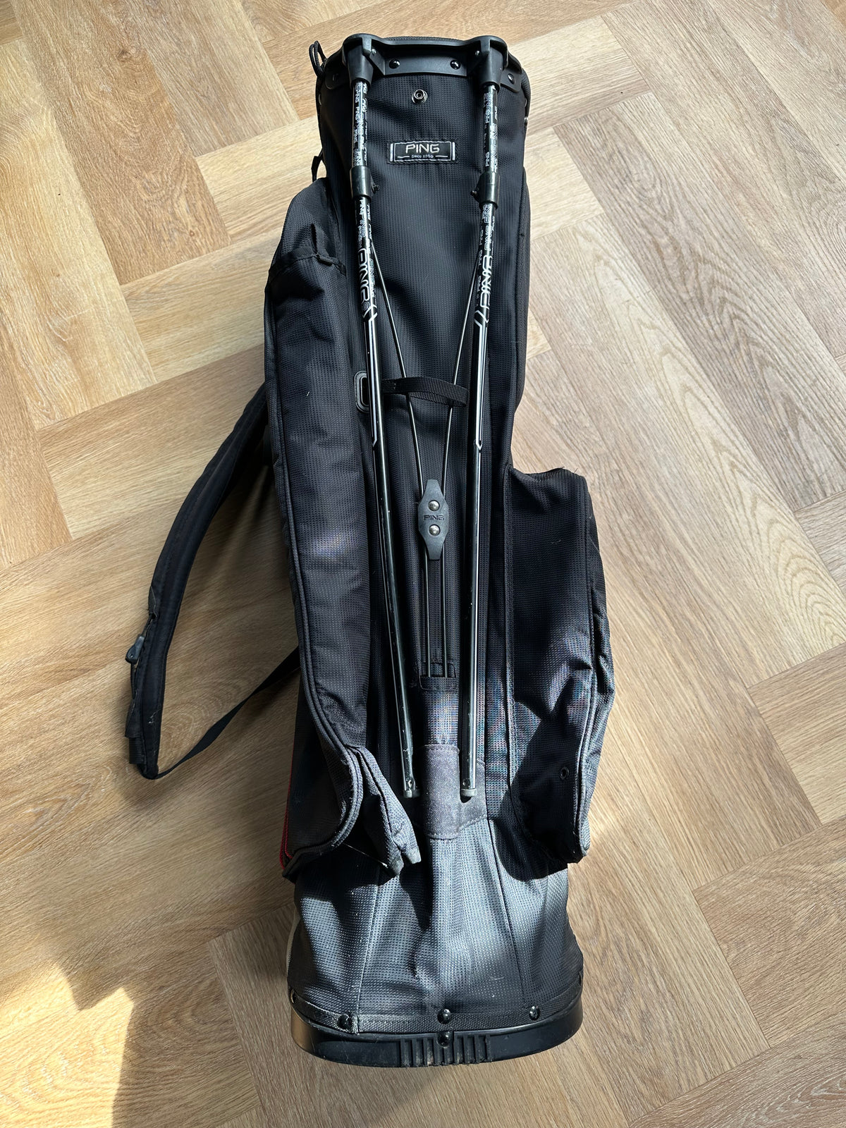 Ping Hoofer Stand Bag Black Grey