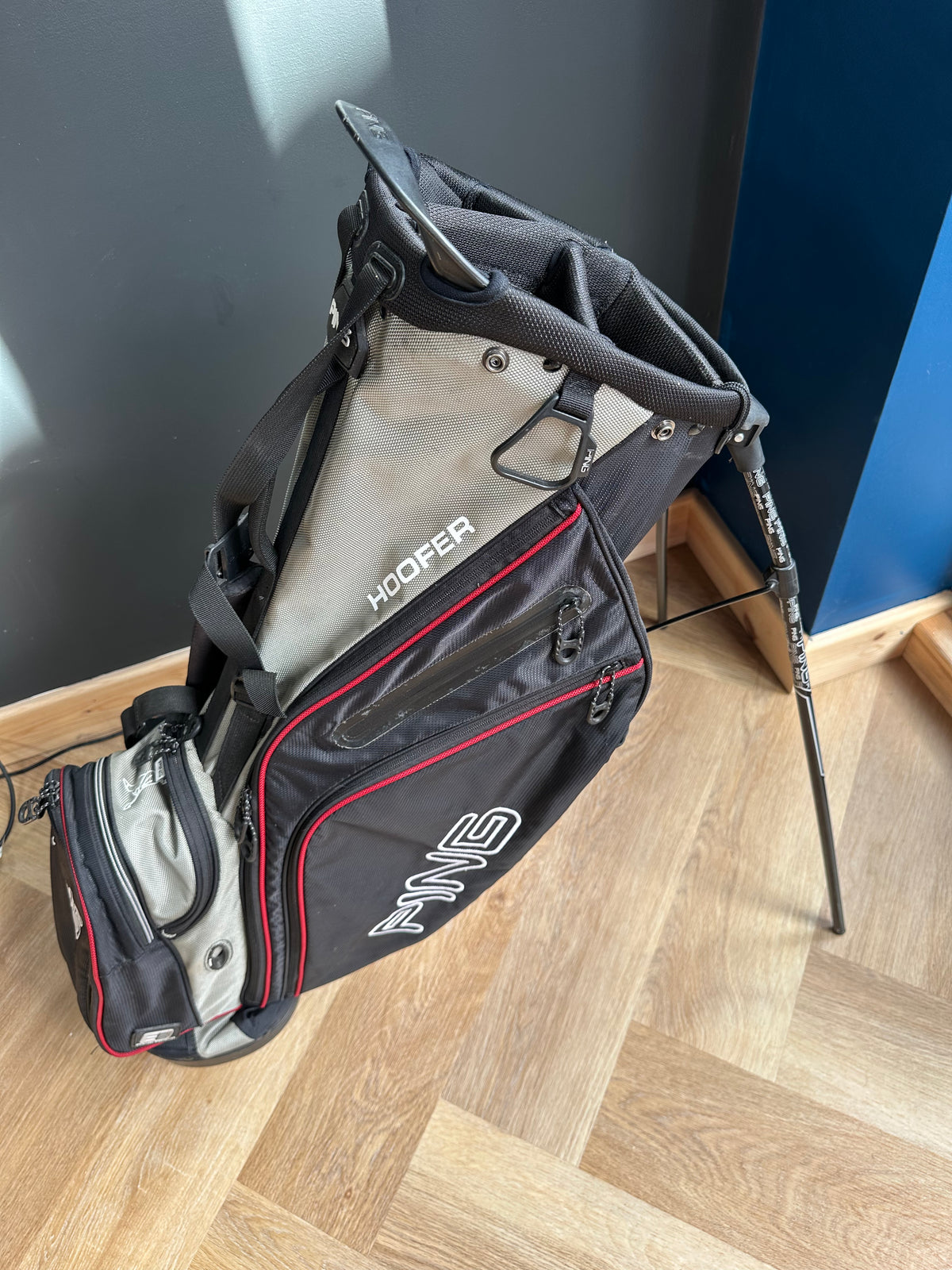 Ping Hoofer Stand Bag Black Grey