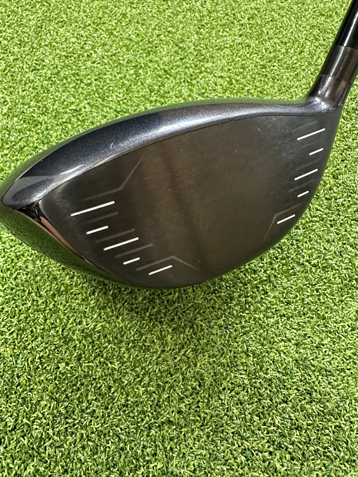 Cleveland Launcher HB Driver 10.5 Degree Senior Flex Miyazaki Shaft