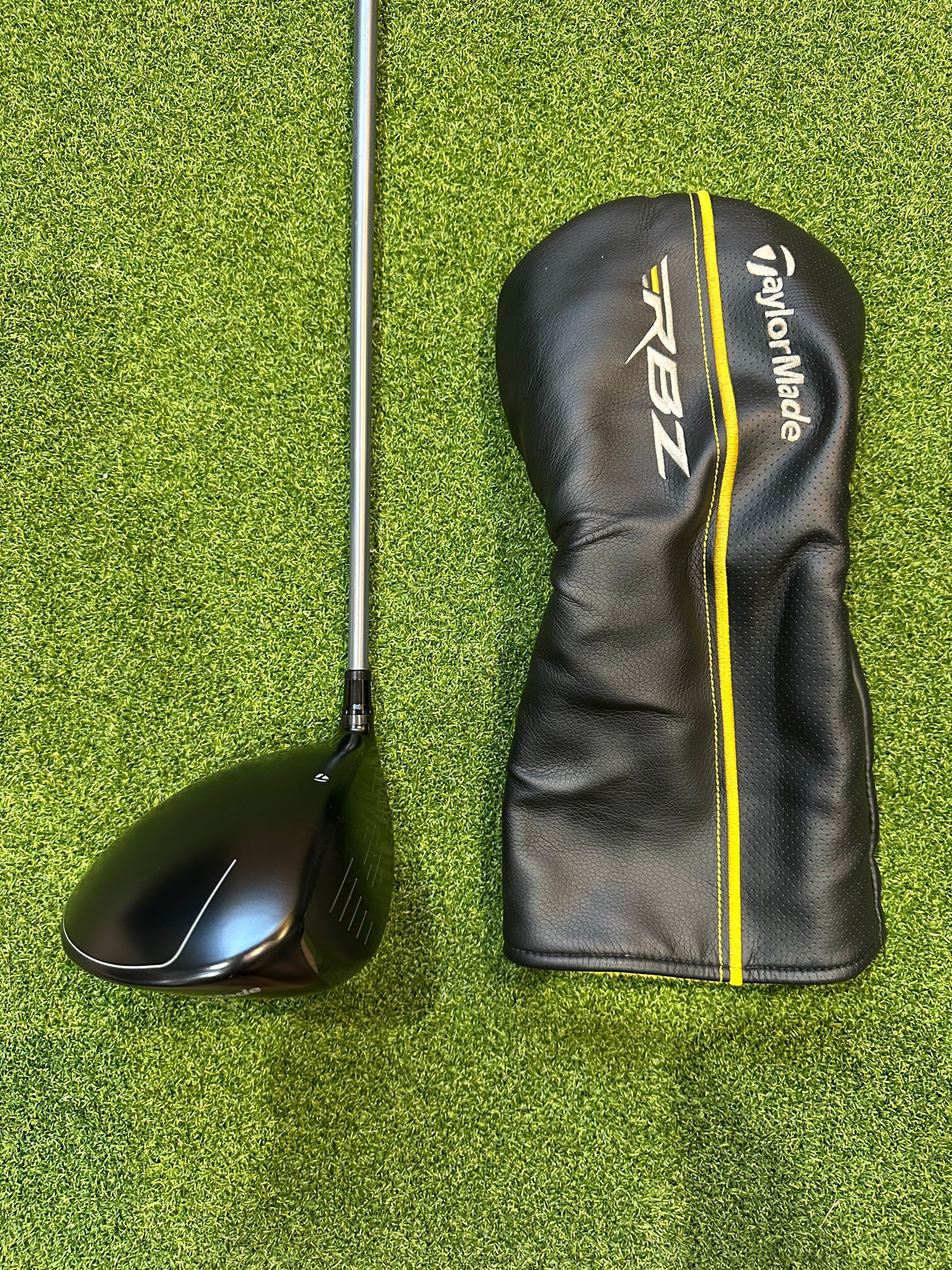 Taylormade RBZ Black Driver 10.5 Degree Regular Flex Ozik Shaft