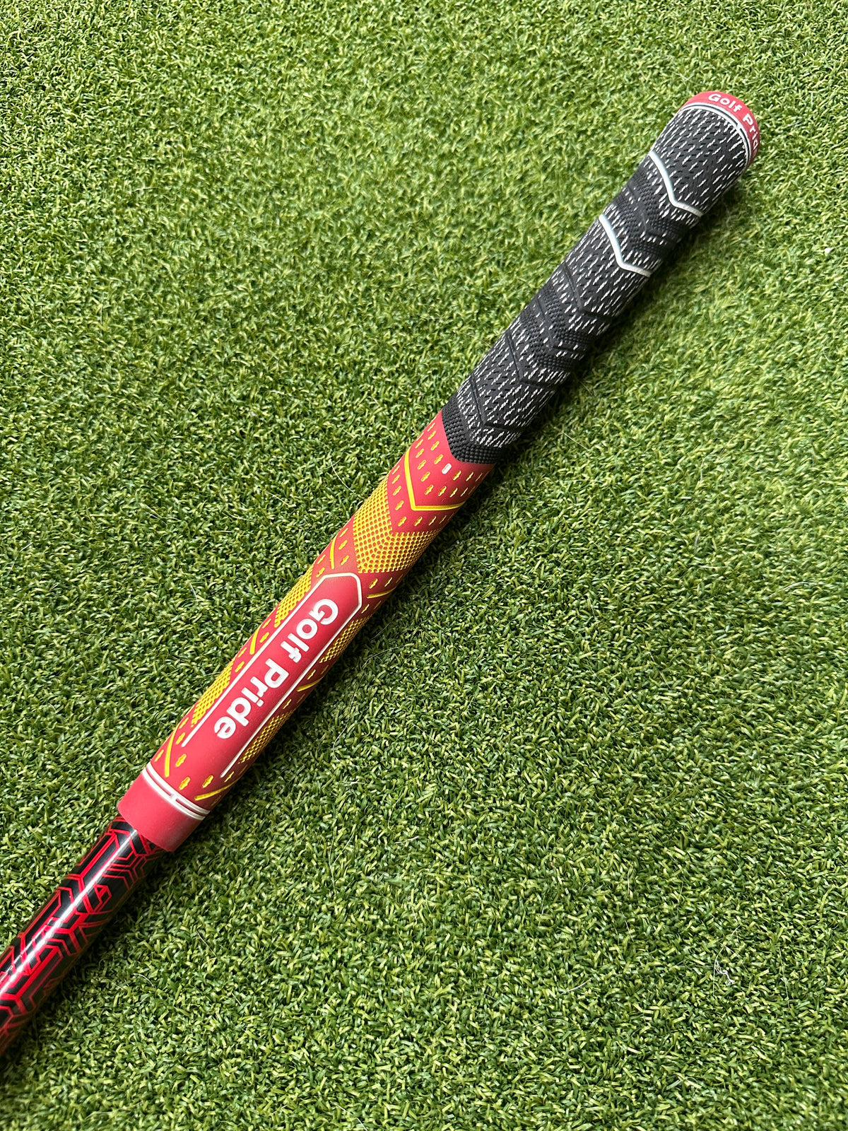 Ping G425 LST Driver 9 Degree Regular Flex Alta CB Shaft Left Handed